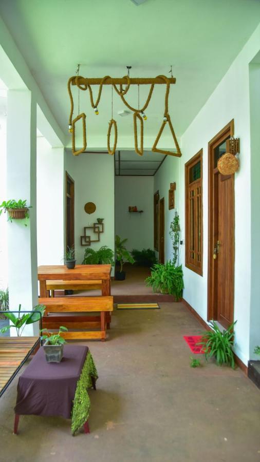 Menara Green Inn Dambulla Exterior photo