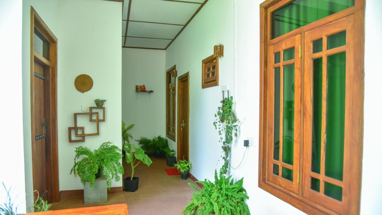 Menara Green Inn Dambulla Exterior photo